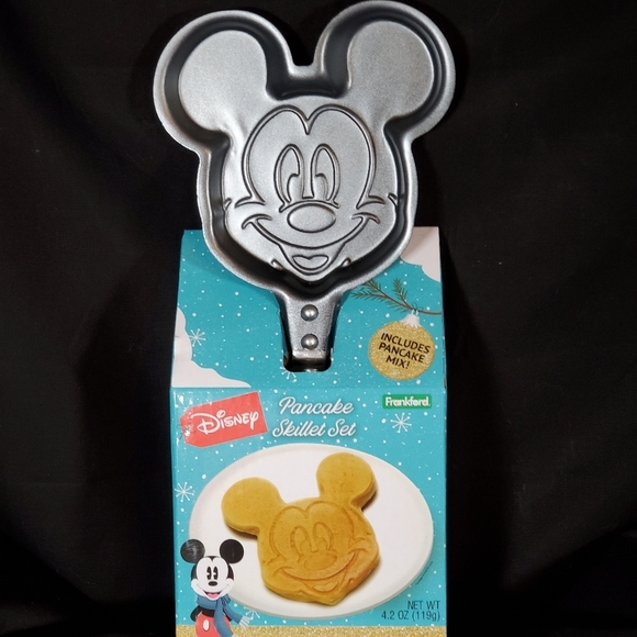 Skillet and Pancake Mix Set - Picture 1 of 4